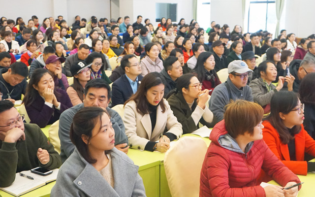 成都专业家庭教育培训：如何做合格、优秀的父母