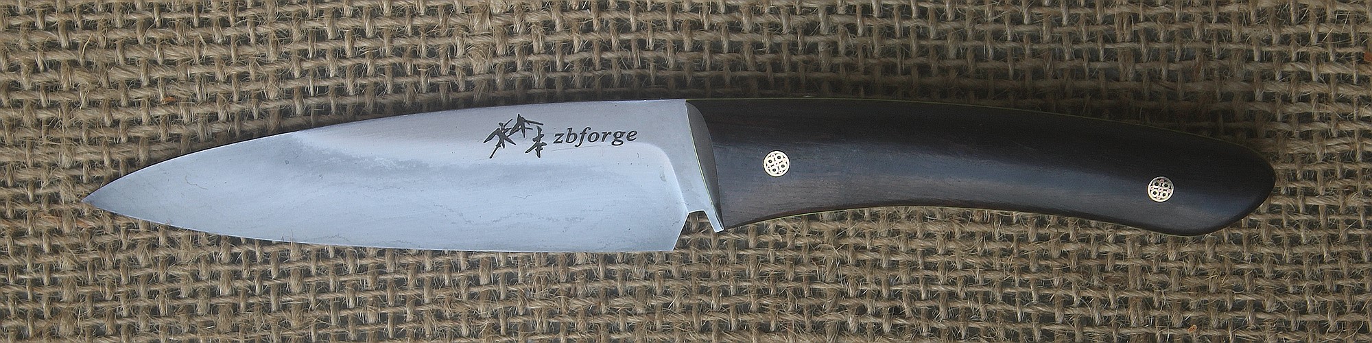 型號181刃長10cm柄長9.5cm寬度2.5cm厚度2mm價格800