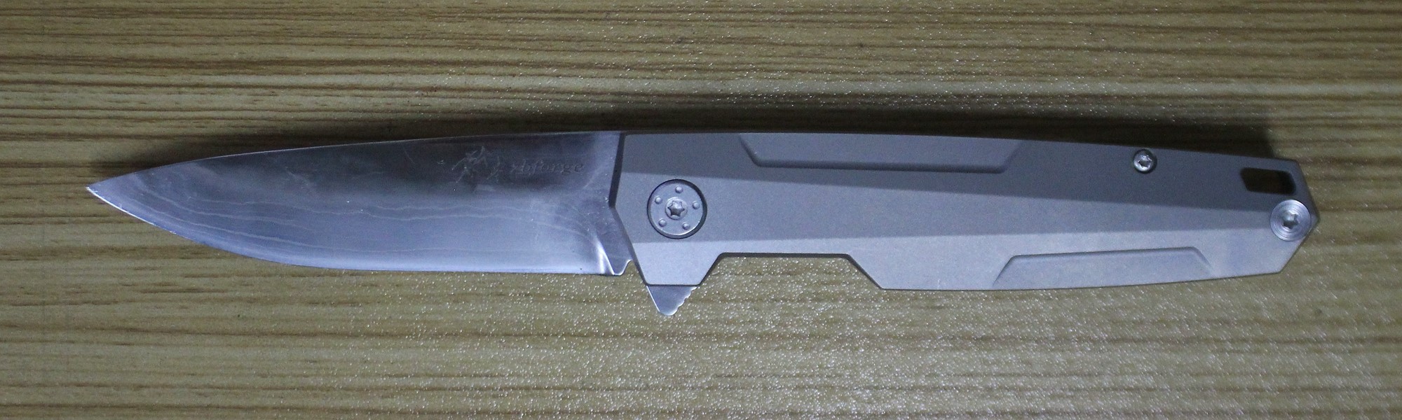 型號183刃長11.5cm柄長11.5cm寬度3.0cm厚度3mm價格1500
