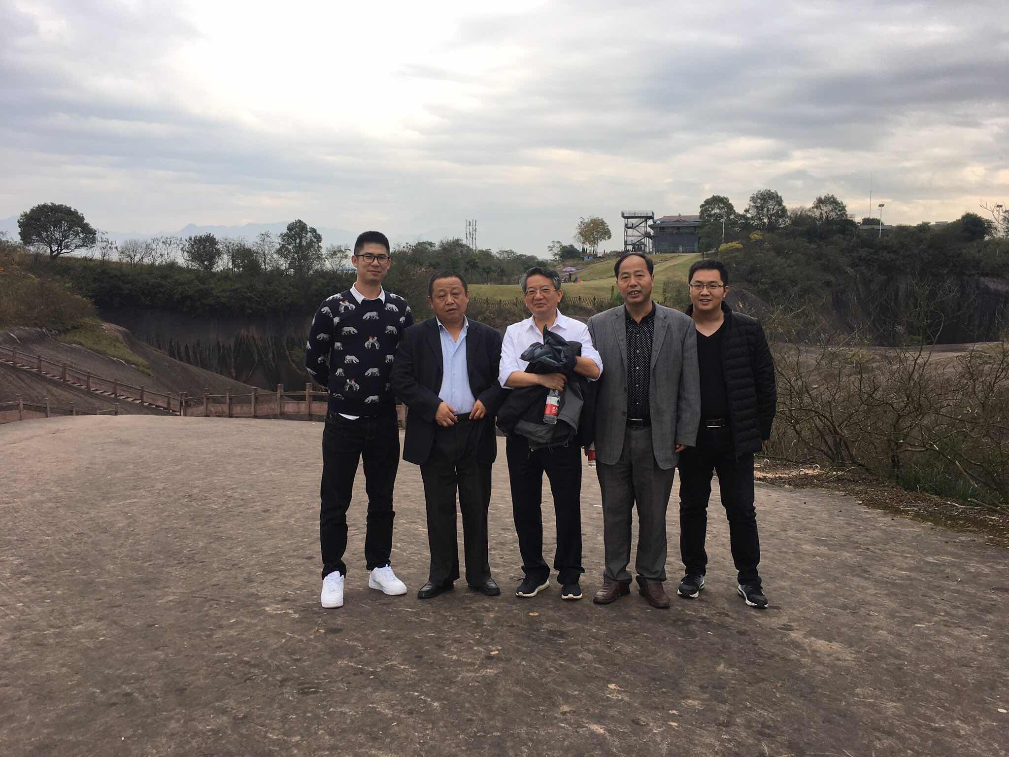 安徽铜陵矿业和中信集团杨总