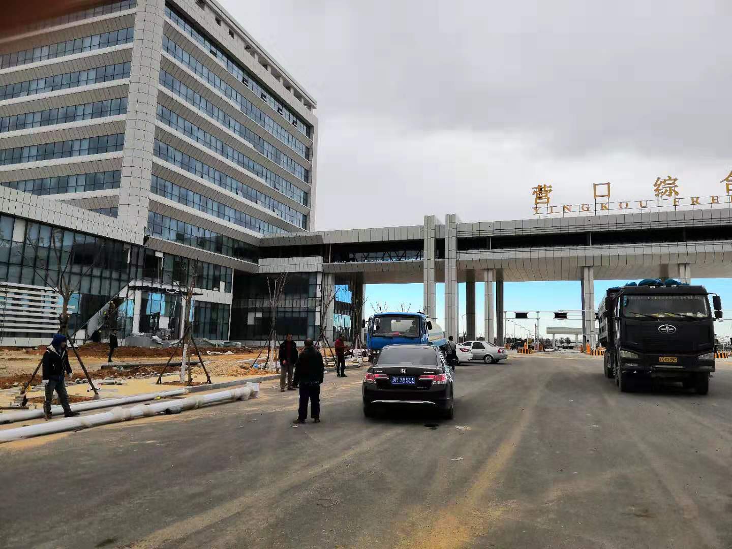 营口保税区ups电源及空调项目