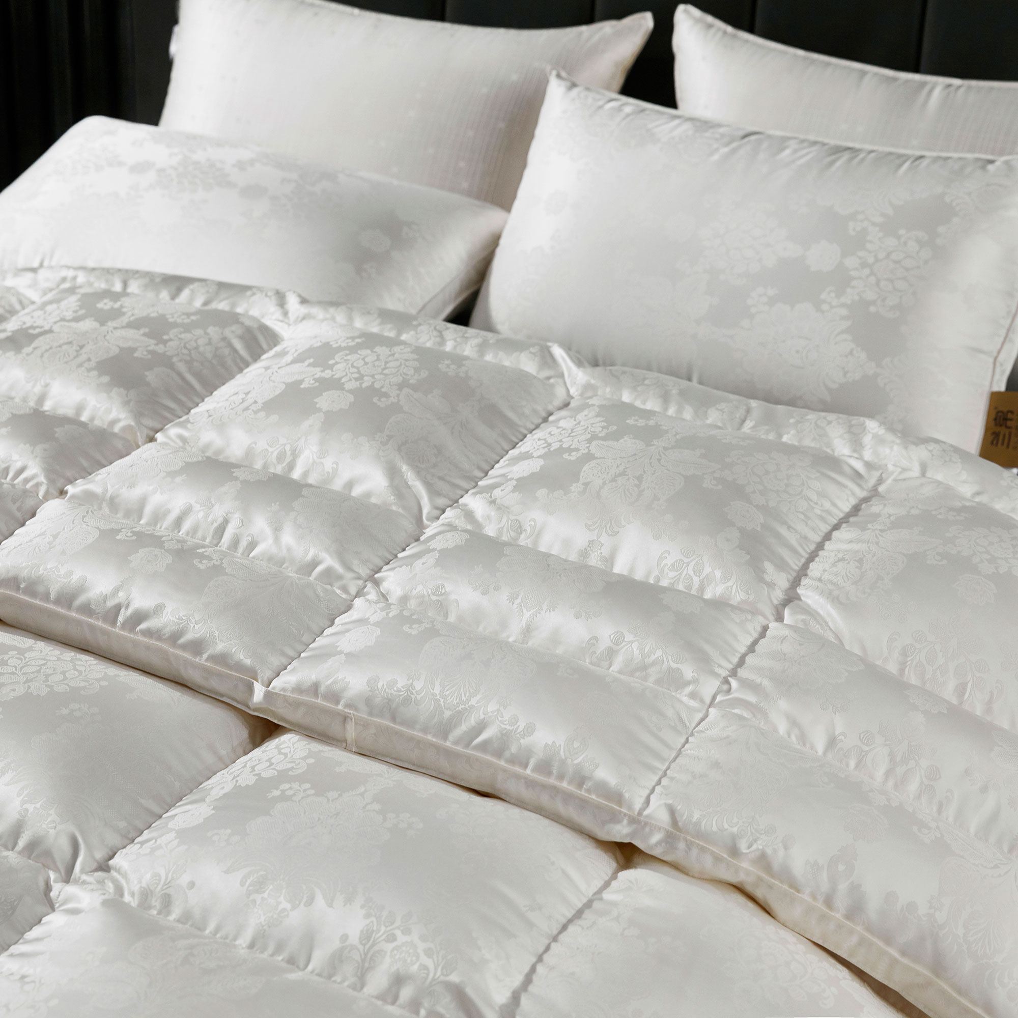 柏林之光-柏林之光-鹅绒被-细节6