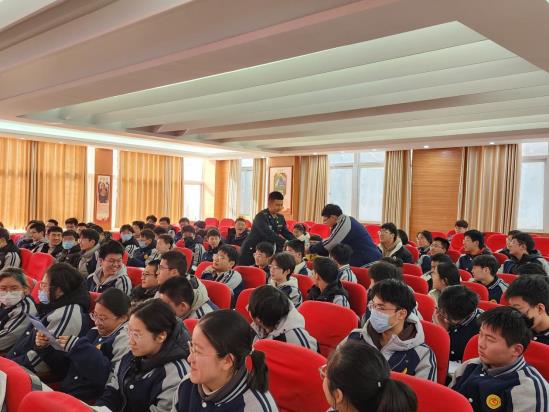科技铸魂强国防 强军宣讲育新人——火箭军工程大学走进宿城一中