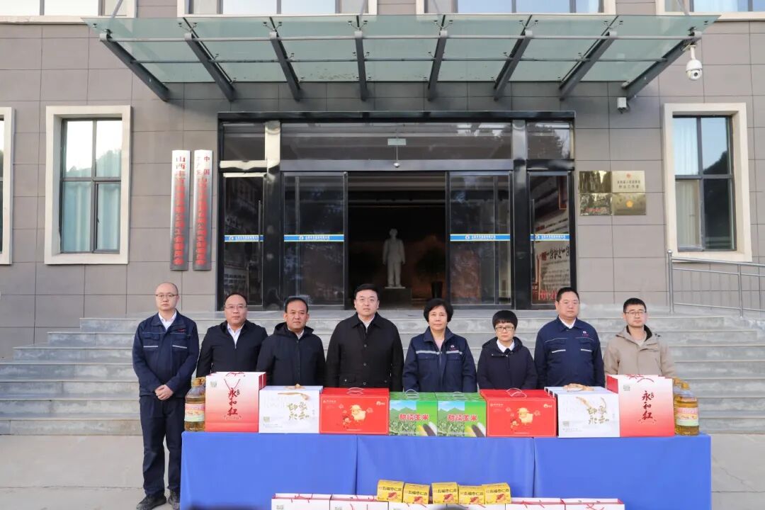 政企同心筑安全 岁末慰问暖人心 —— 杨景宁一行深入世界杯体育网站、丰圣督导检查并开展慰问活动