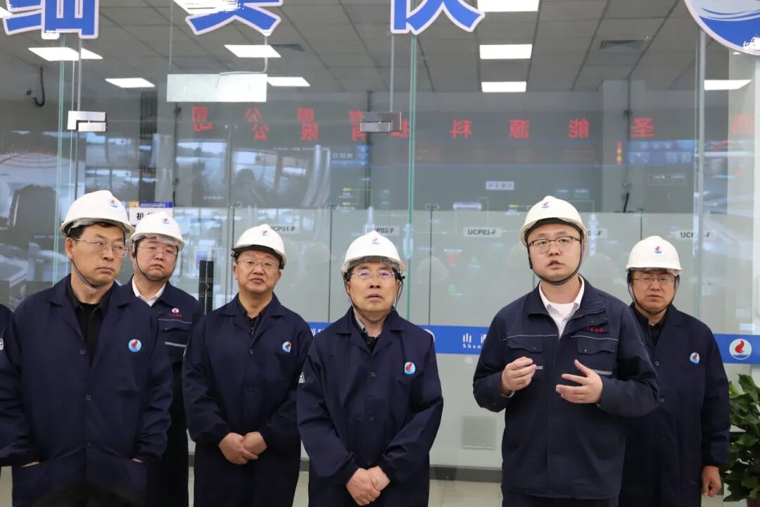 临汾市人大常委会副主任、市总工会主席薛凤奎一行莅临世界杯体育网站能源调研指导！