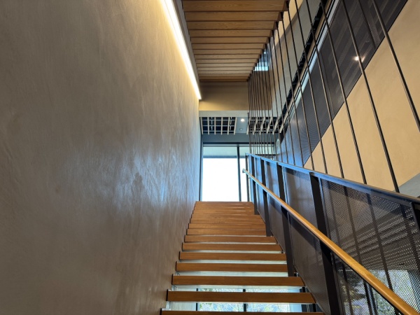 blog_poliblecanbeappliedtolargeareassmoothfinish_03