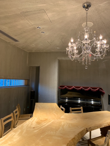 blog_mortarrestaurantlikeacave_06