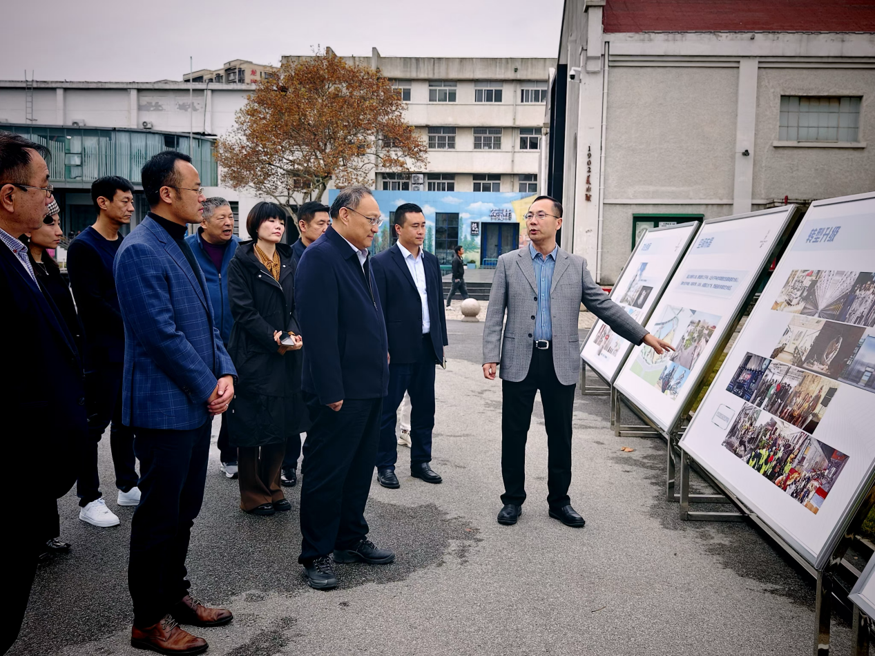 青岛市委社会工作部崔坤山部长一行到协会走访调研