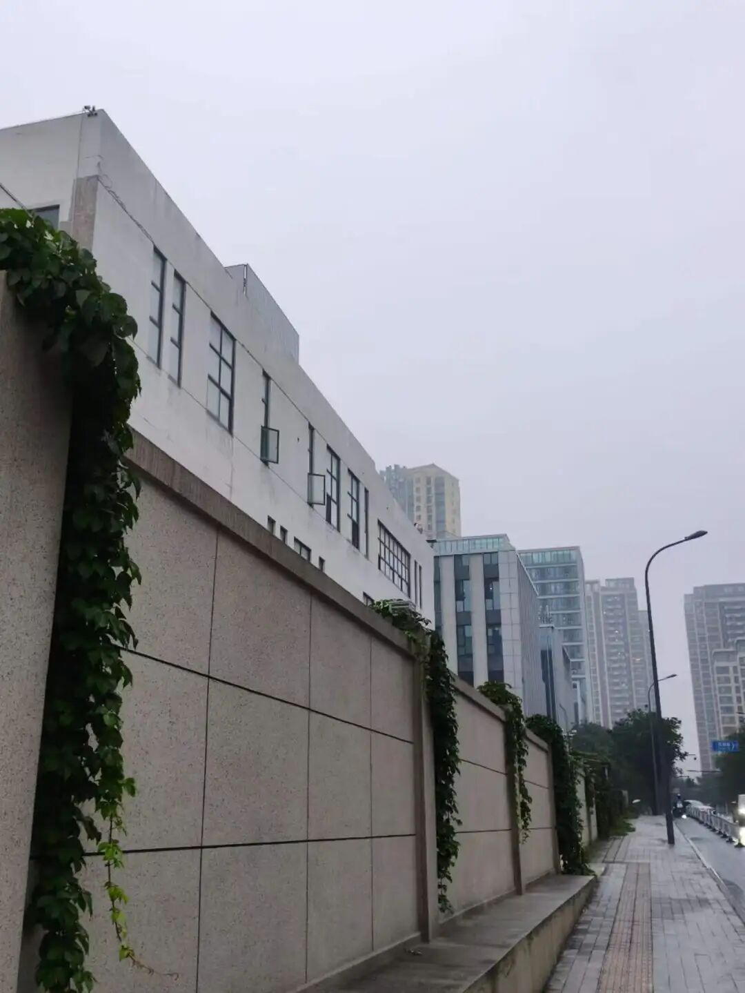 上班路上.jpg