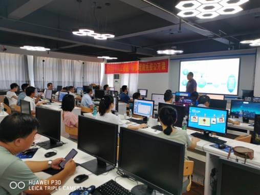 dd4f5b873e5f0efb94f73b48d3c9af9f