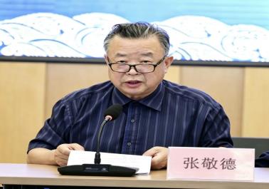 张敬德