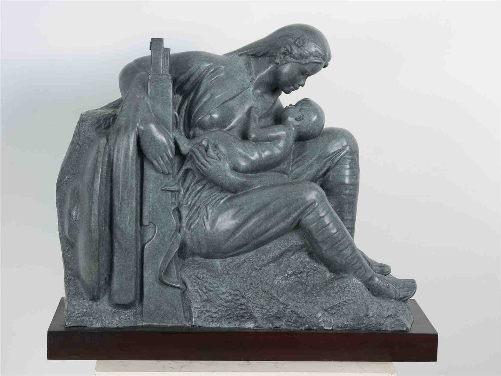 雕塑-李汉仪《烽火年代》