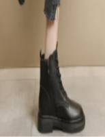 靴子