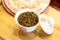 润元昌2017年金鸡报晓青饼普洱生茶生肖系列