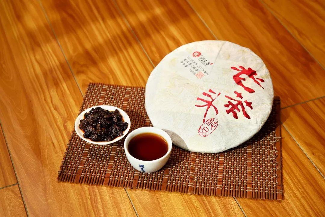 润元昌2018年纯品老茶头普洱熟茶