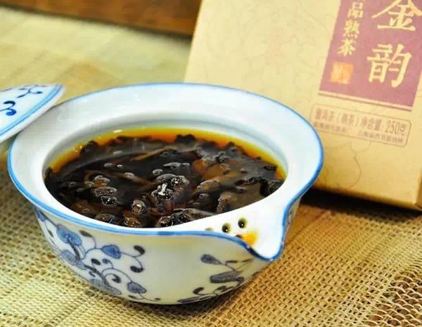 润元昌2013年布朗金韵熟砖普洱熟茶