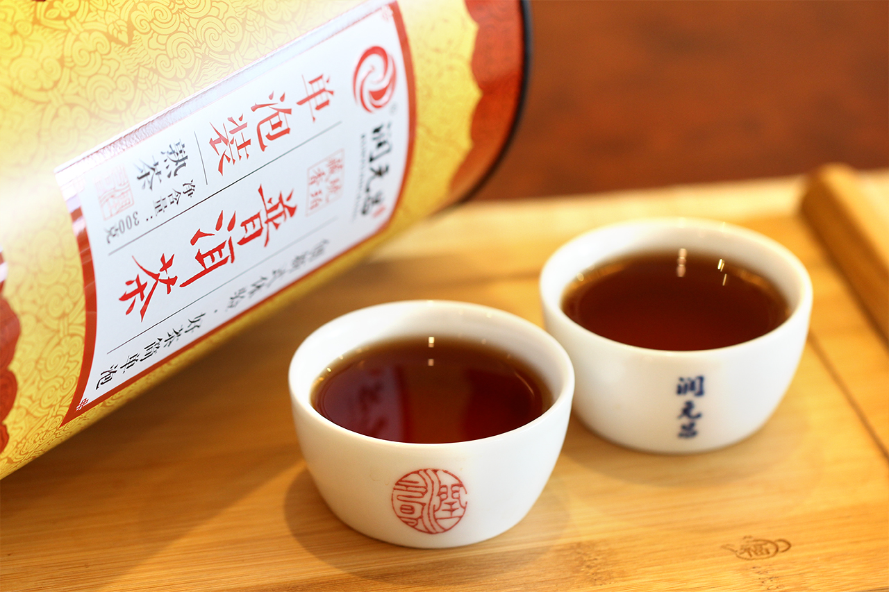 润元昌2015年琥珀藏香熟茶单泡装_06