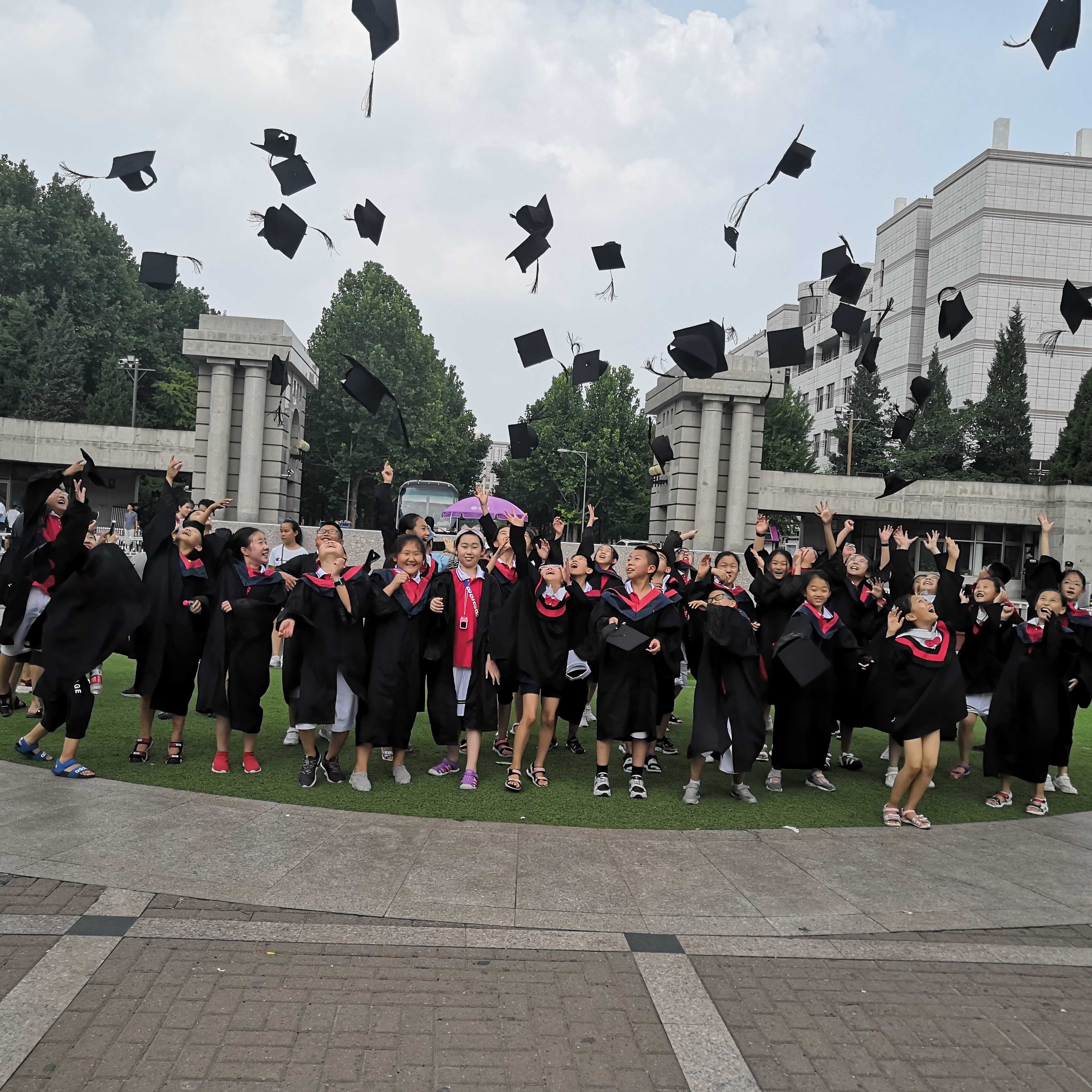 学生图片-清华3