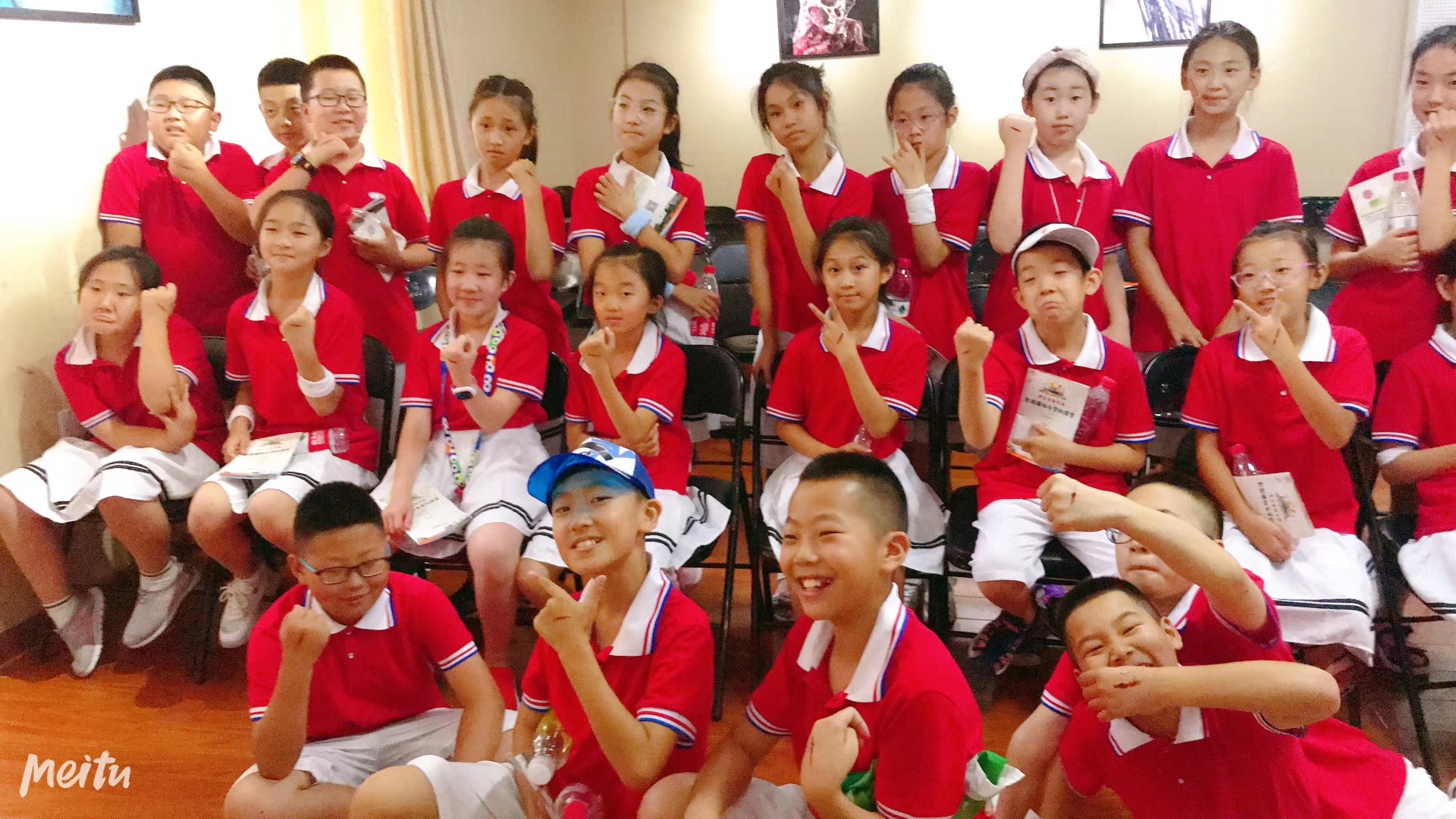 影视T台秀 配音 道具表演 北京研学