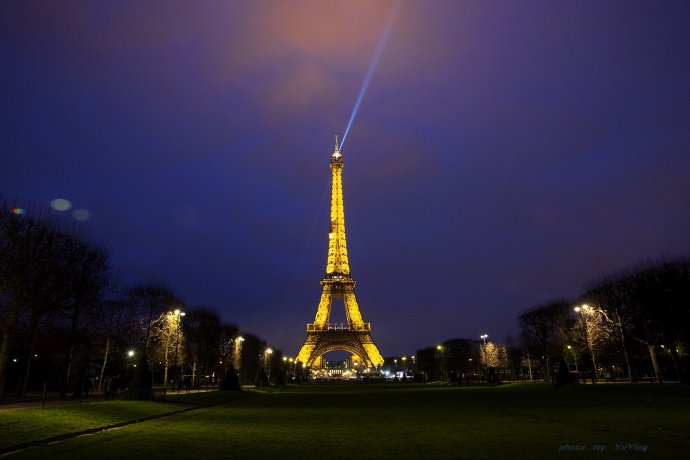 巴黎铁塔
