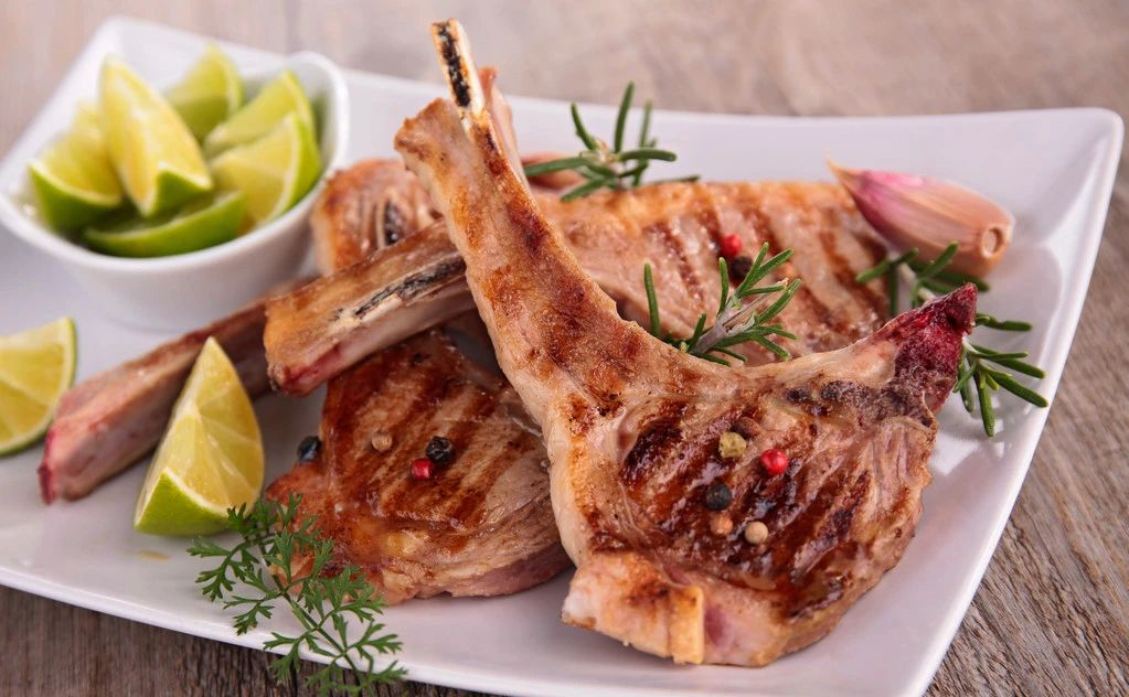 天顺源|“治愈系”迷人法切羊排