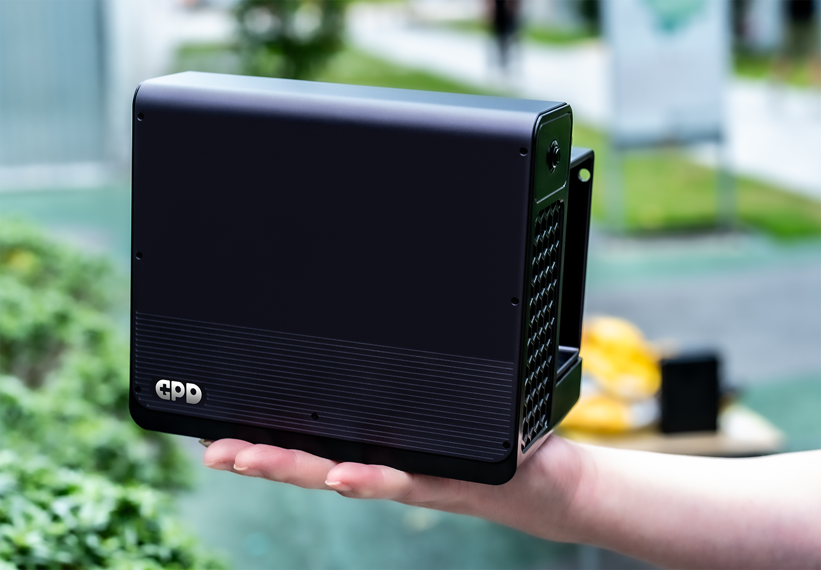 GPD G2