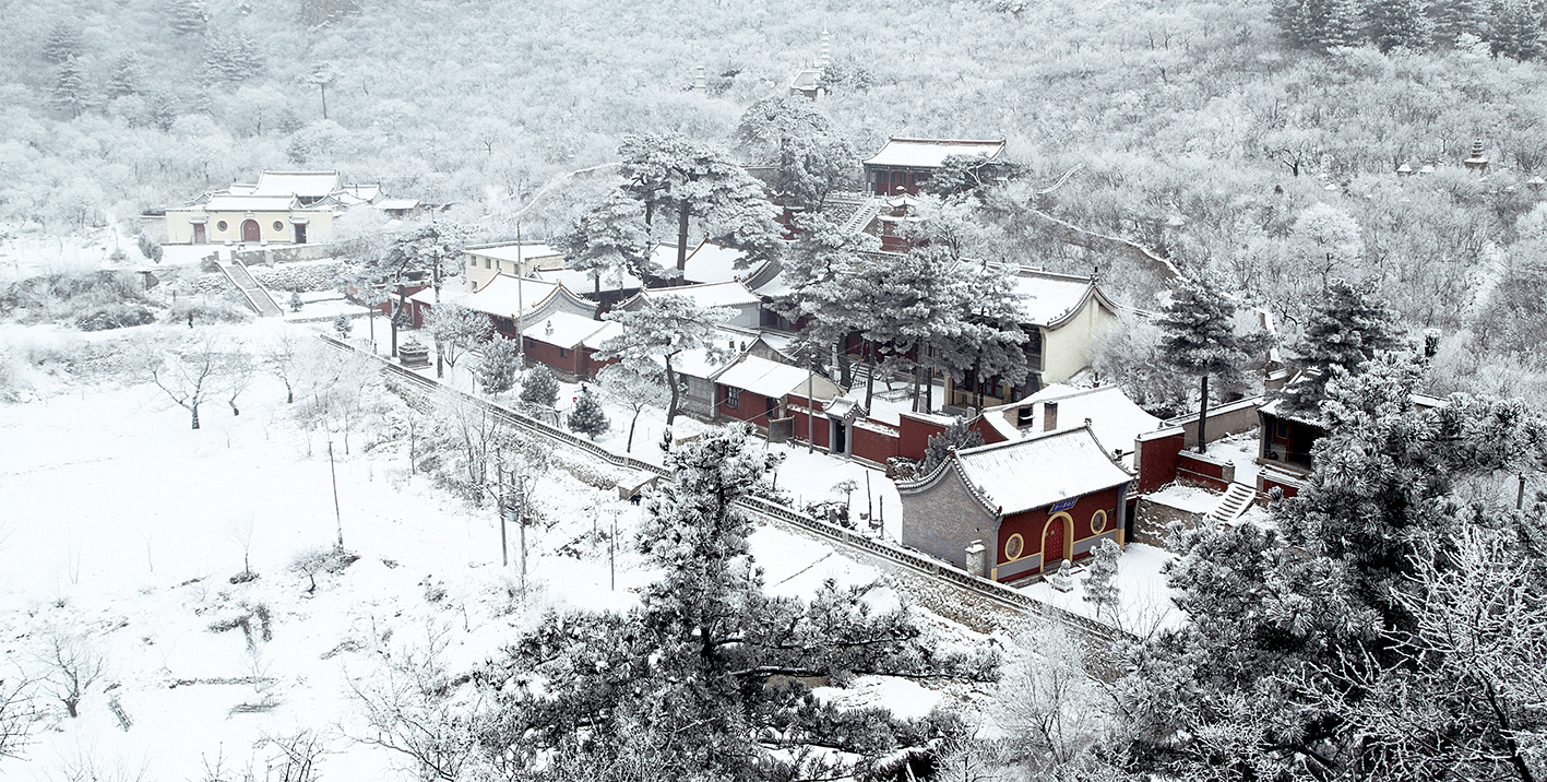 清凉寺霁雪