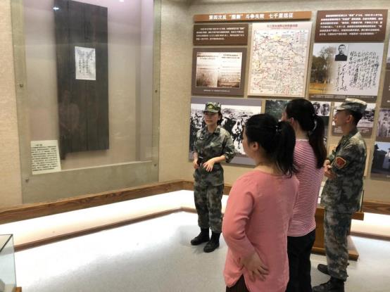 浙江省水上救生协会进部队开展游泳救生培训