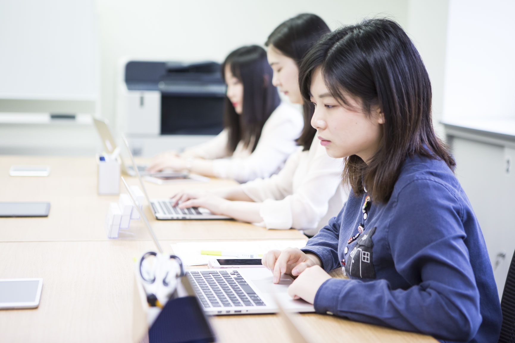 99ecfcbf-46fe-4116-aa1e-978d51eb8cd8