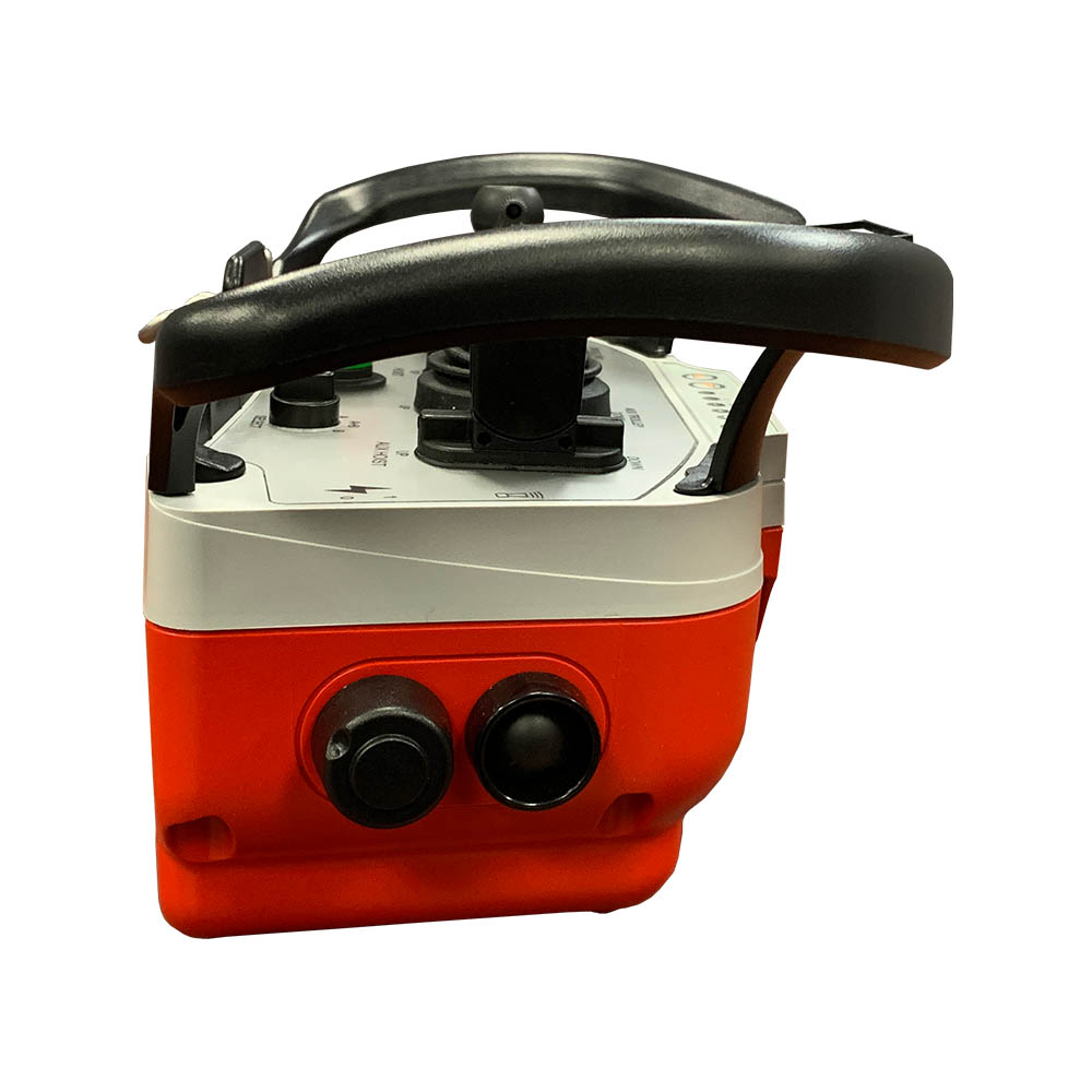 radio-remote-control-cattroncontrol-lrc-l1-right