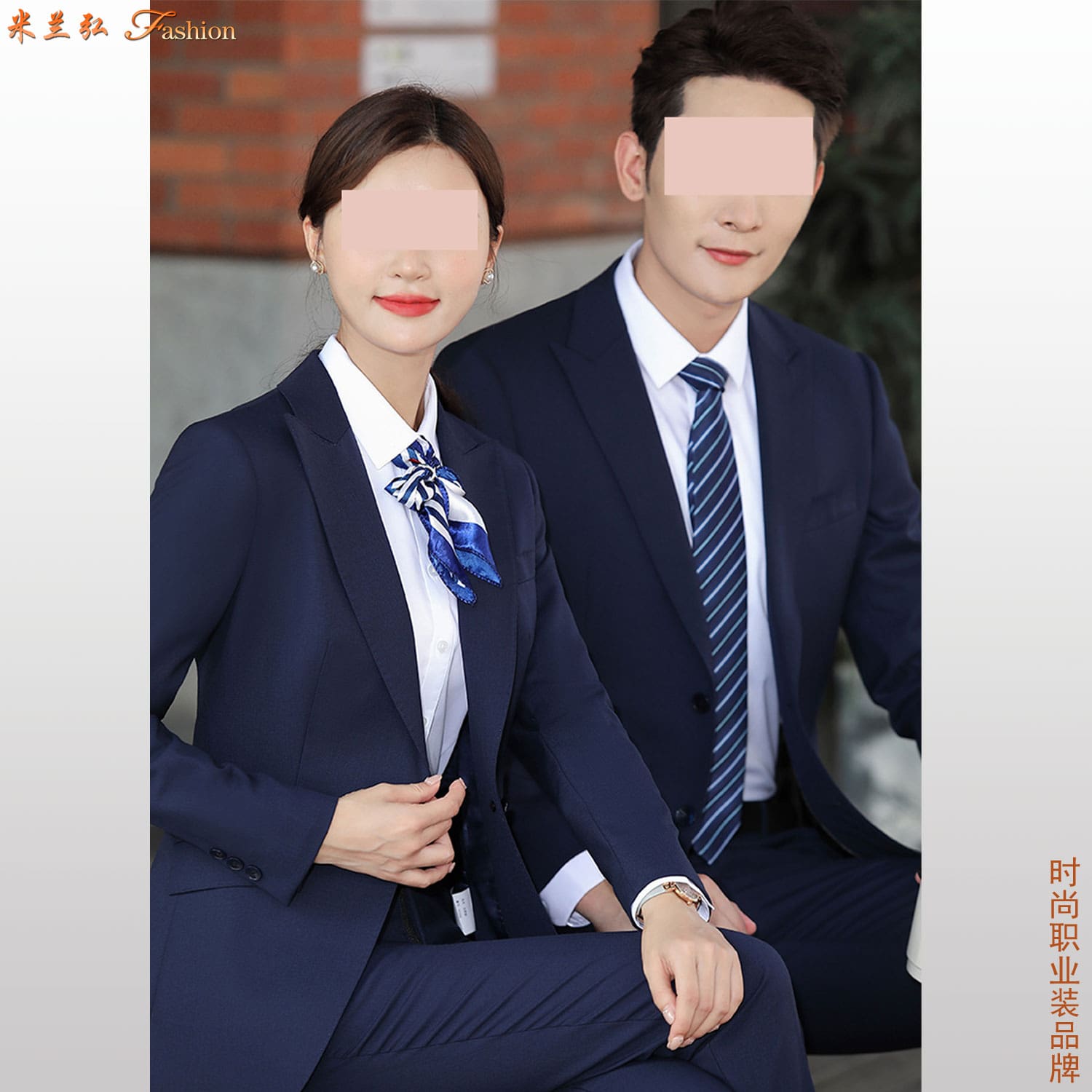 深蓝色西服套装图4