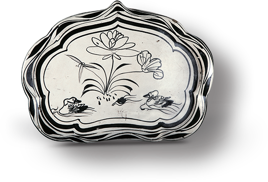 点击查看”瓷器纹饰图“