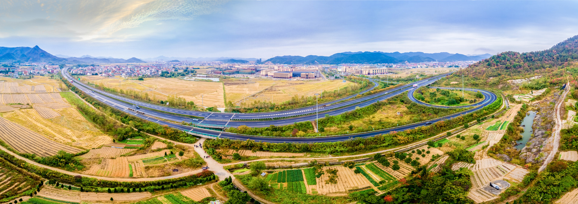 bannerchzyd2fiso5gqvr