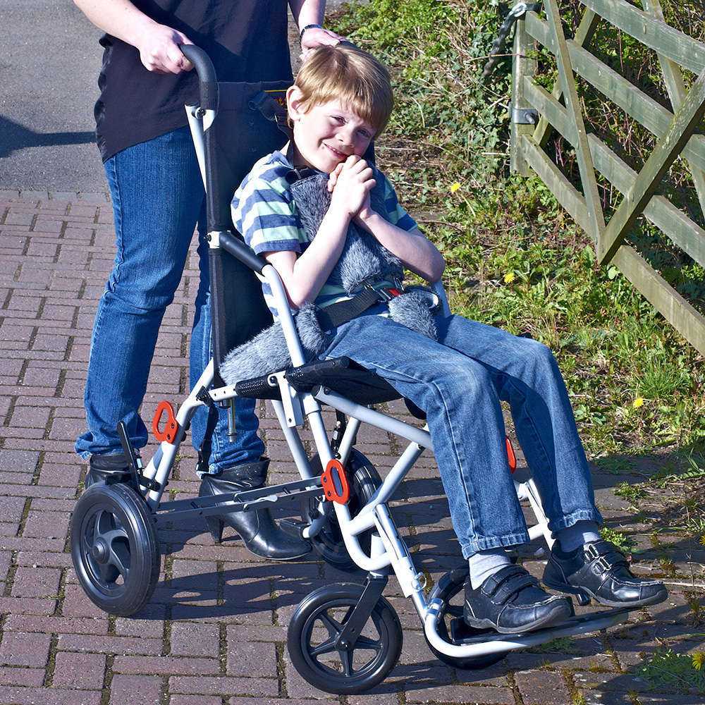 Folding Children's Stroller 3
