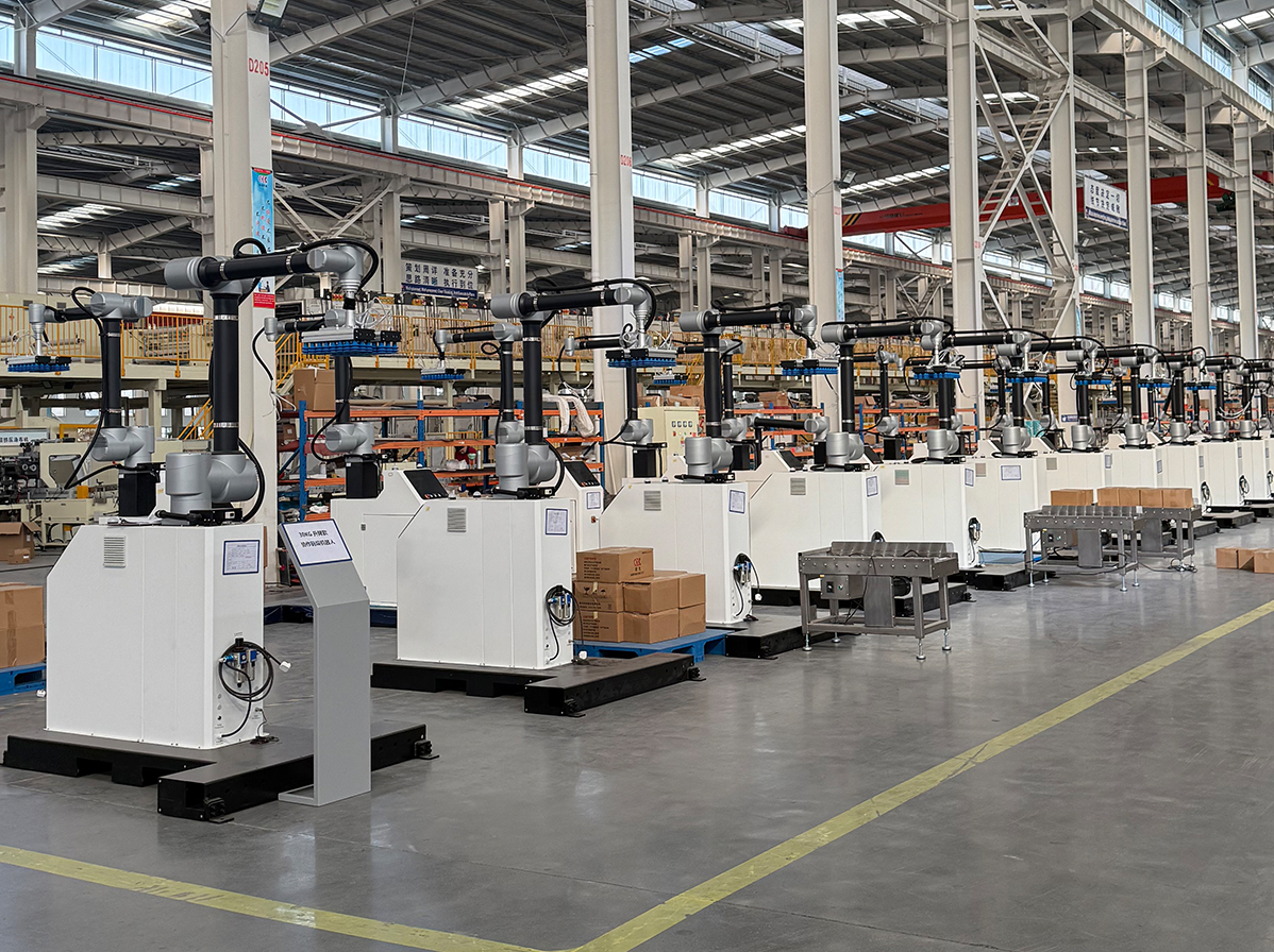 跋涉智能的码垛机库存实拍