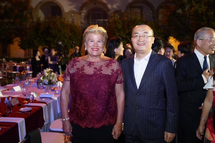 金准资本与塞浦路斯第一夫人合影