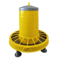 poultry‑feeder‑white‑background‑product