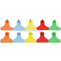 RowdisplaycolorfulTPUcattlesheepeartagsforanimaltracking