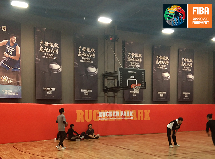 电动悬空篮球架图片