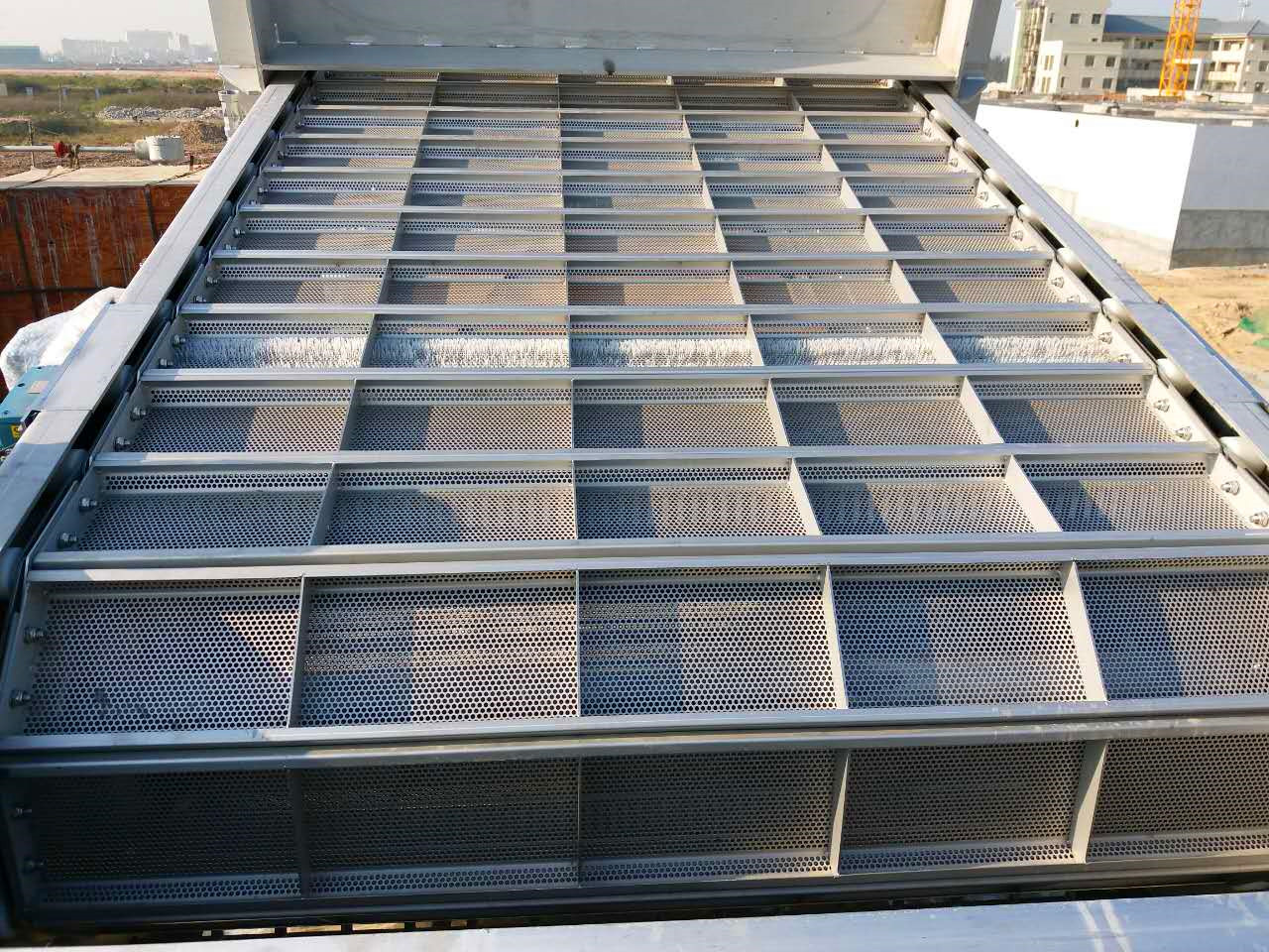 内进流网板格栅1