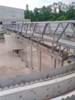 周边传动刮吸泥机