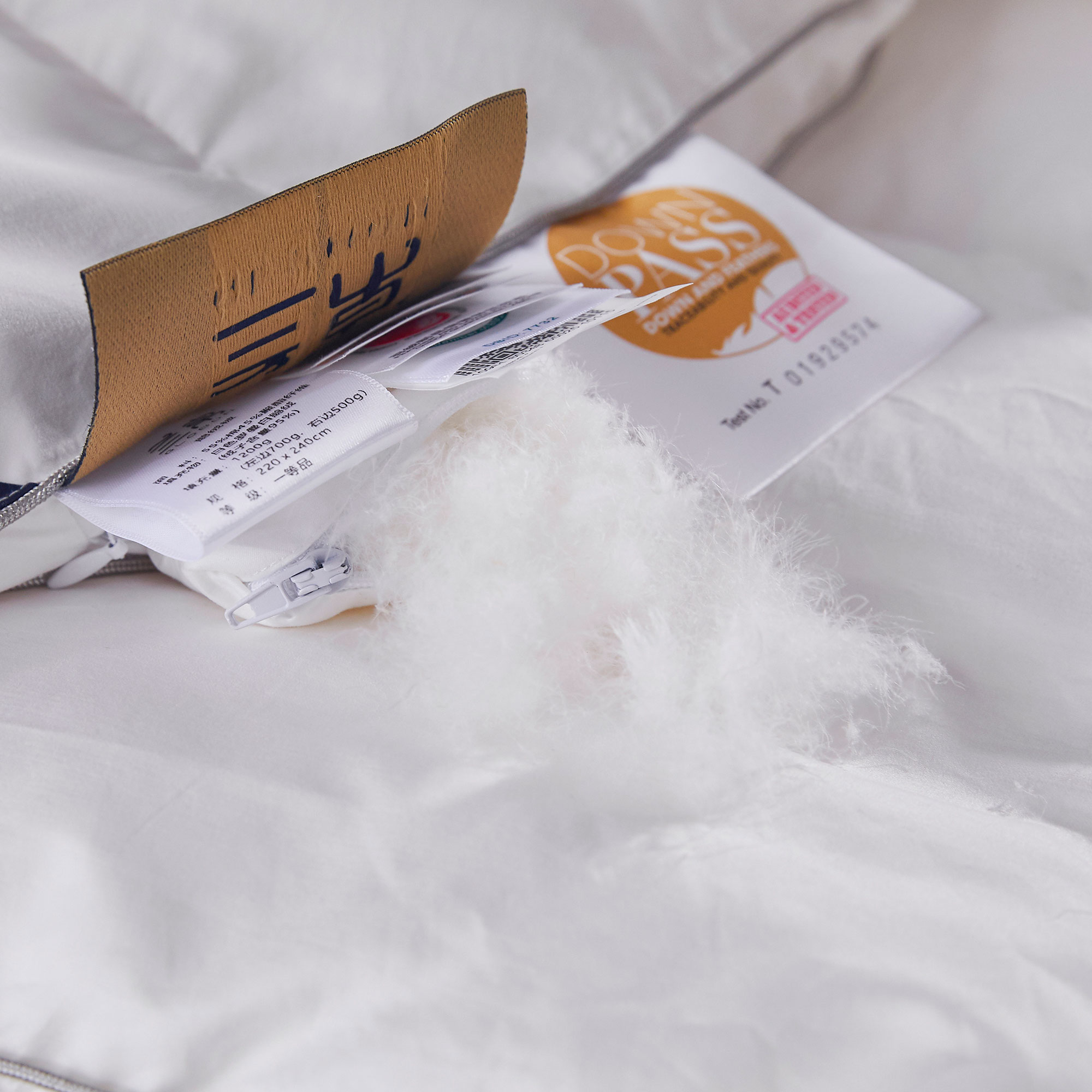 白色罗曼-情侣双温被-白色罗曼-情侣双温被-细节6