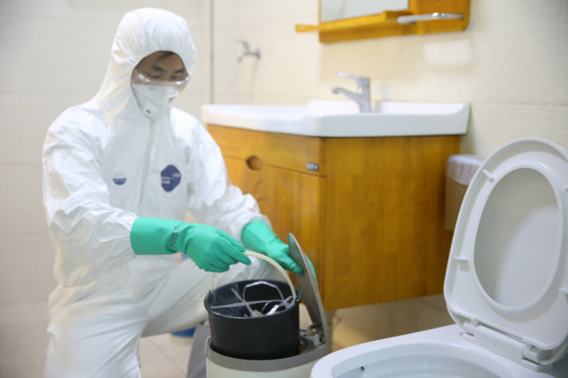 江苏盐城好百邻家庭服务公司，官方电话：4008857580 ——专注家政与清洁行业11年，涉及互联网+家政/清洁保洁/家政培训/家政加盟合伙创业平台,“好百邻”提供日常保洁、开荒保洁、钟点工、小时工、家政包年、家电清洗消毒、甲醛检测治理、月嫂、催乳师、育儿嫂、保姆等家政服务，为中高端家庭提供深度的家庭场景新服务。深度布局全国加盟合伙业务，欢迎加盟商/合伙人前来合作，一起努力为中高端家庭提供家庭场景服务。好百邻获得荣誉数百项，江苏省清洗保洁协会副会长单位、江苏省妇联——巾帼文明岗、江苏省家庭服务业协会——十大品牌示范形象等等