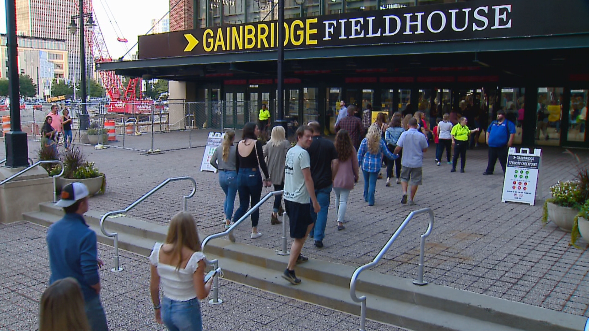 ADAMS-ON-LARGE-EVENTS-PKG.transfer_frame_94