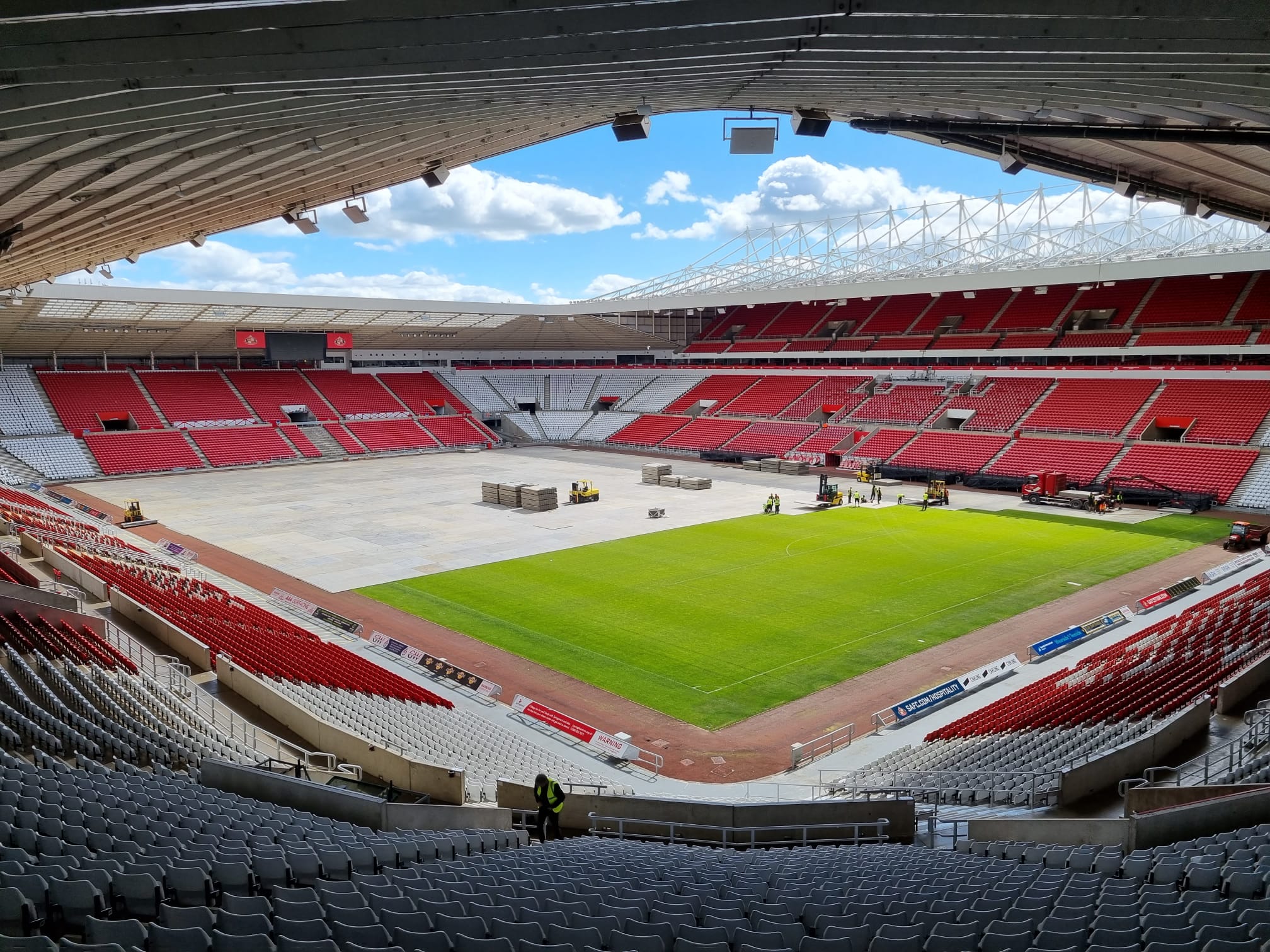 2-StadiumofLight
