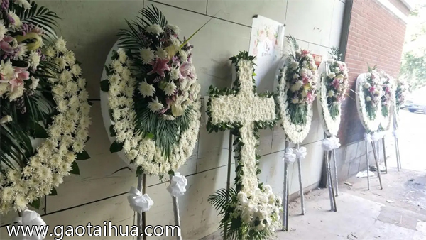 祭奠花圈