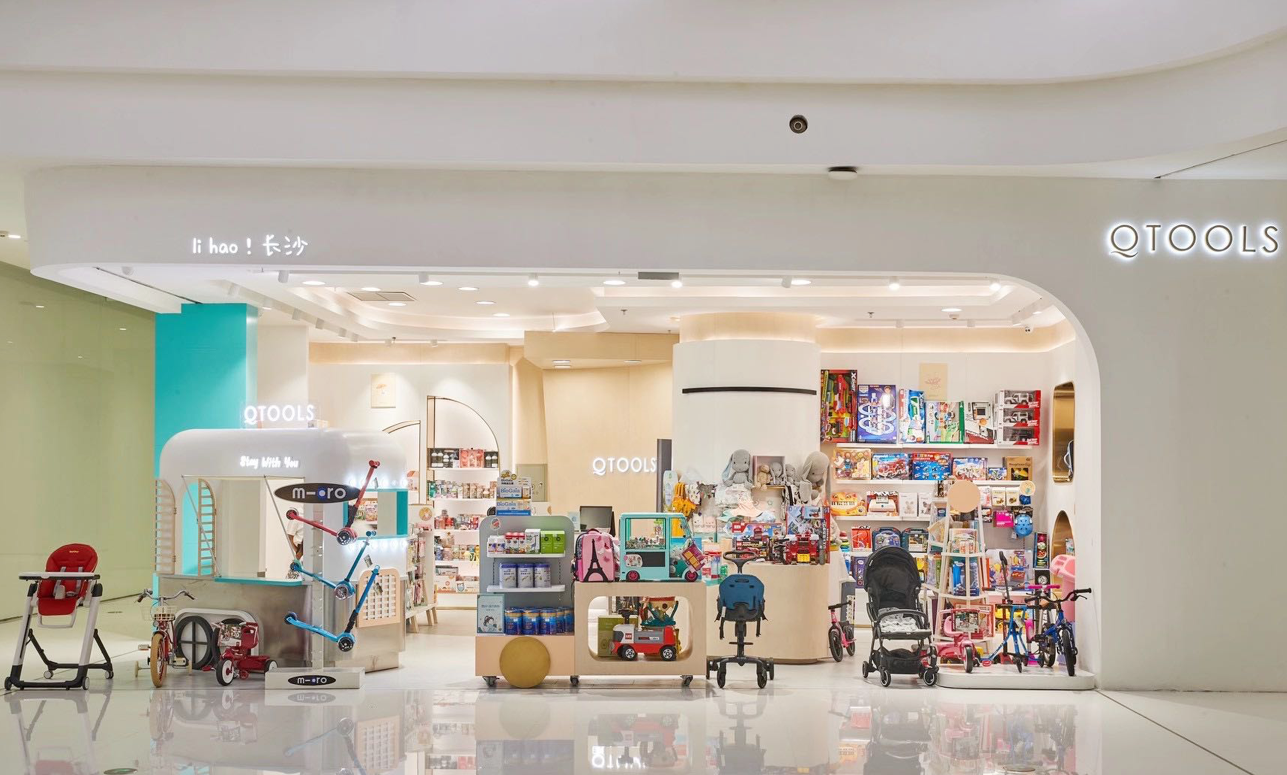 湖南长沙芙蓉区IFS店（门店地址：湖南省长沙市芙蓉区解放西路270号（国金中心）地下二层KLG204号铺）