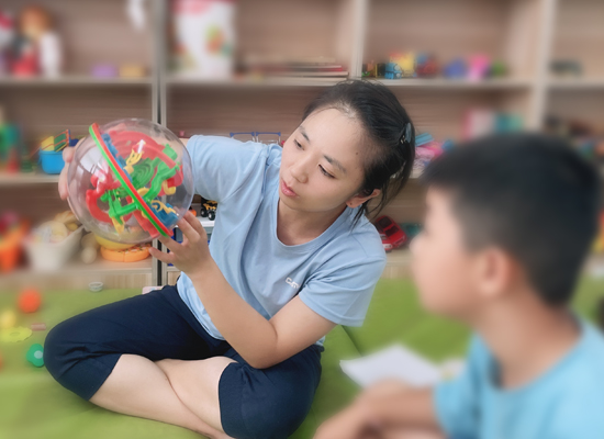 有爱心，身心投入的团队