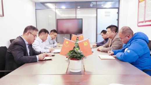 a406a67fc1eb48d9a9641bd4c0f959c