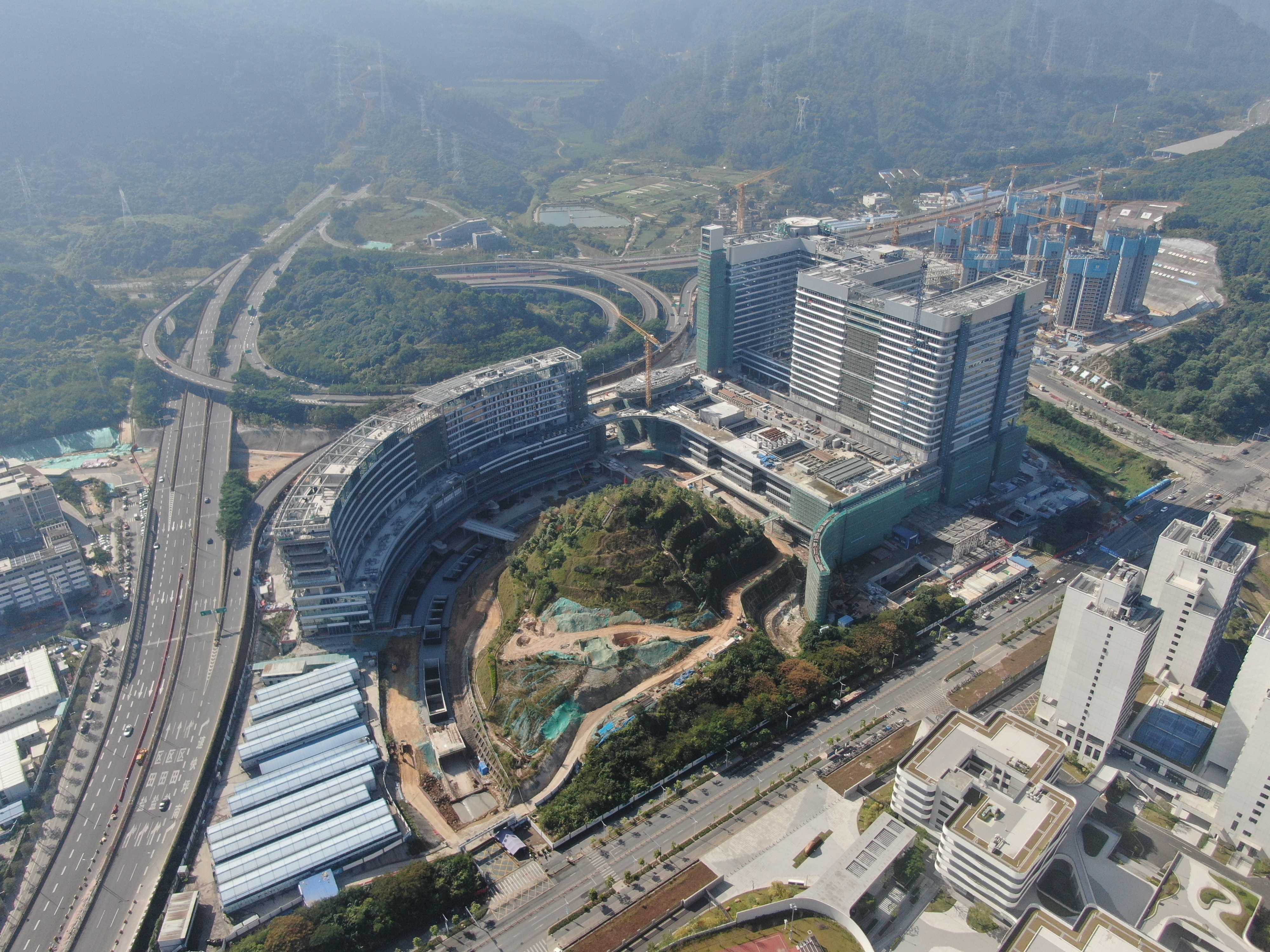 坪山人民医院景观设计/深圳